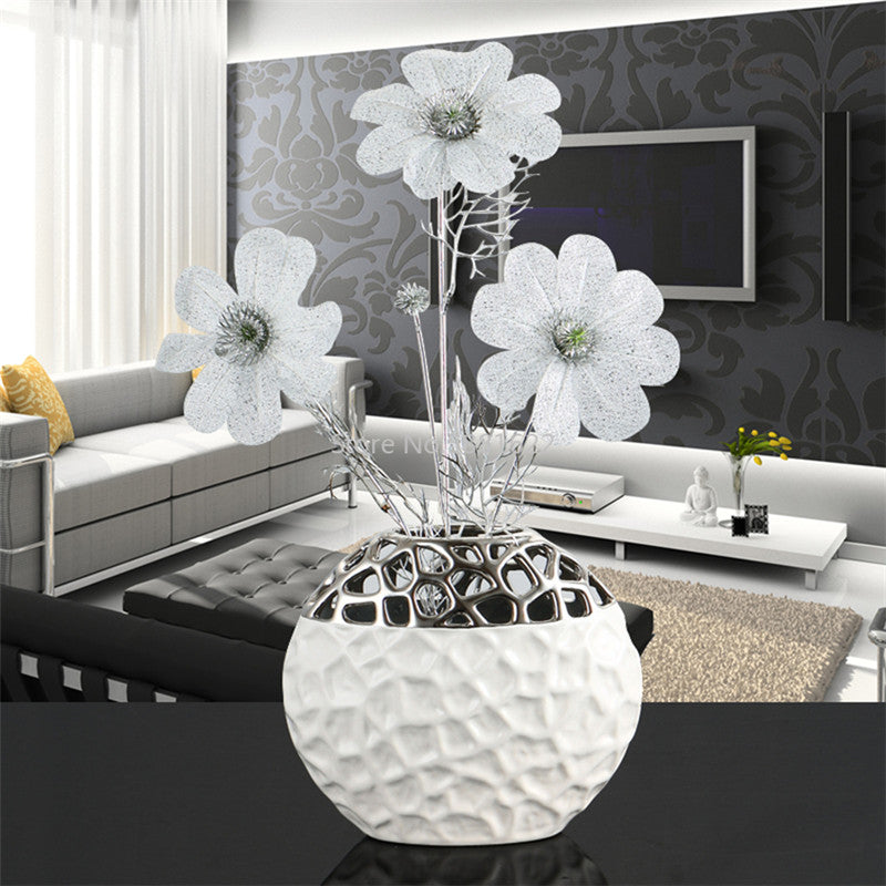 Modern Minimalist Dried Flowers White Ornaments